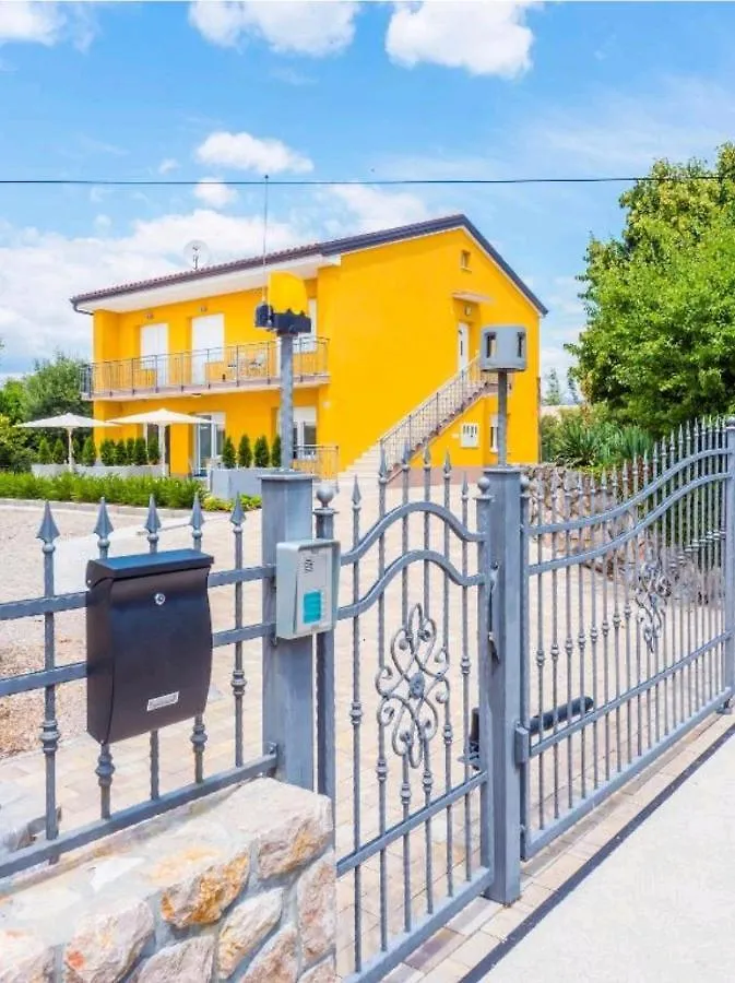 Apartamento Adriatico Omišalj 0*,